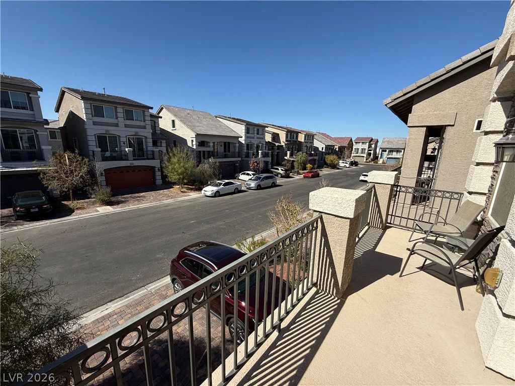 7068 Parrot Bay, Las Vegas, NV 89118