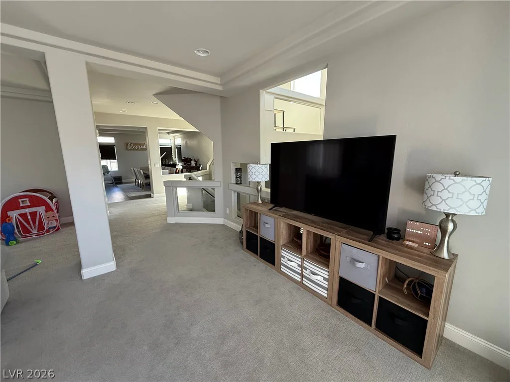 7068 Parrot Bay, Las Vegas, NV 89118