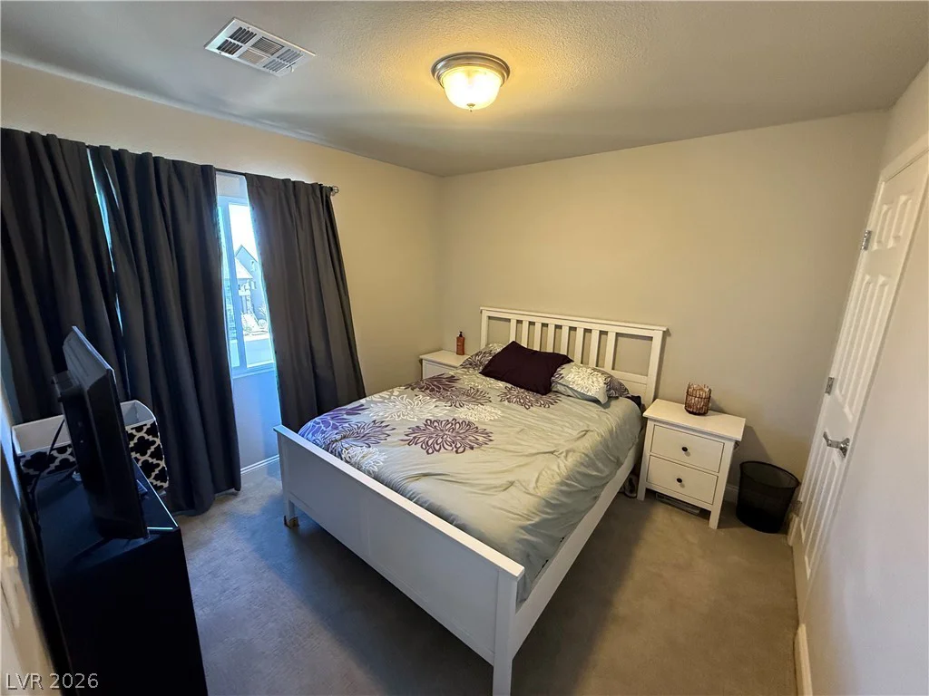 7068 Parrot Bay, Las Vegas, NV 89118