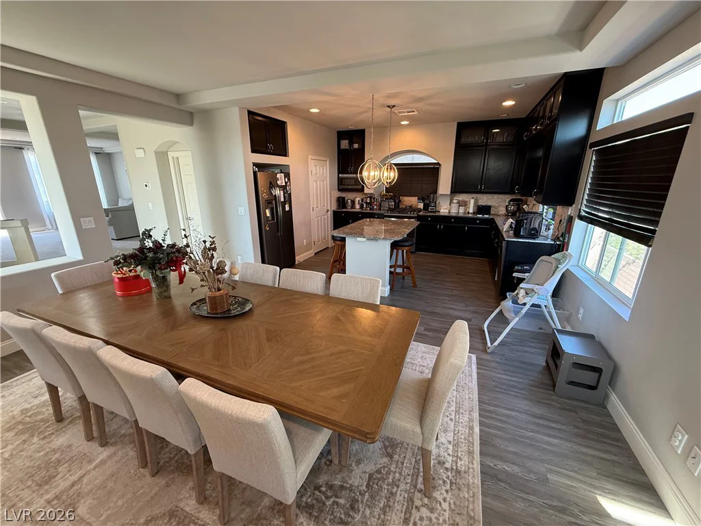 7068 Parrot Bay, Las Vegas, NV 89118
