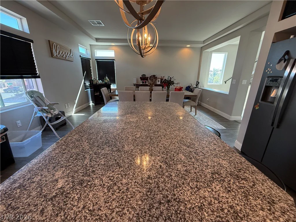 7068 Parrot Bay, Las Vegas, NV 89118