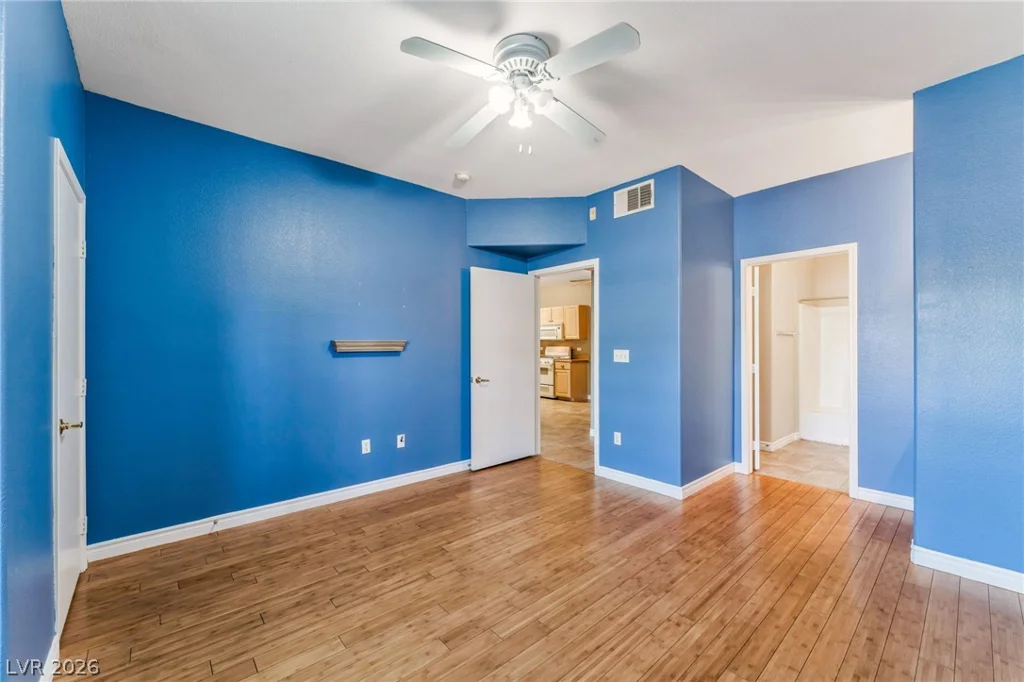 8250 Grand Canyon, Las Vegas, NV 89166