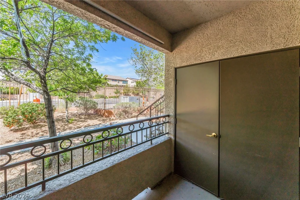 8250 Grand Canyon, Las Vegas, NV 89166