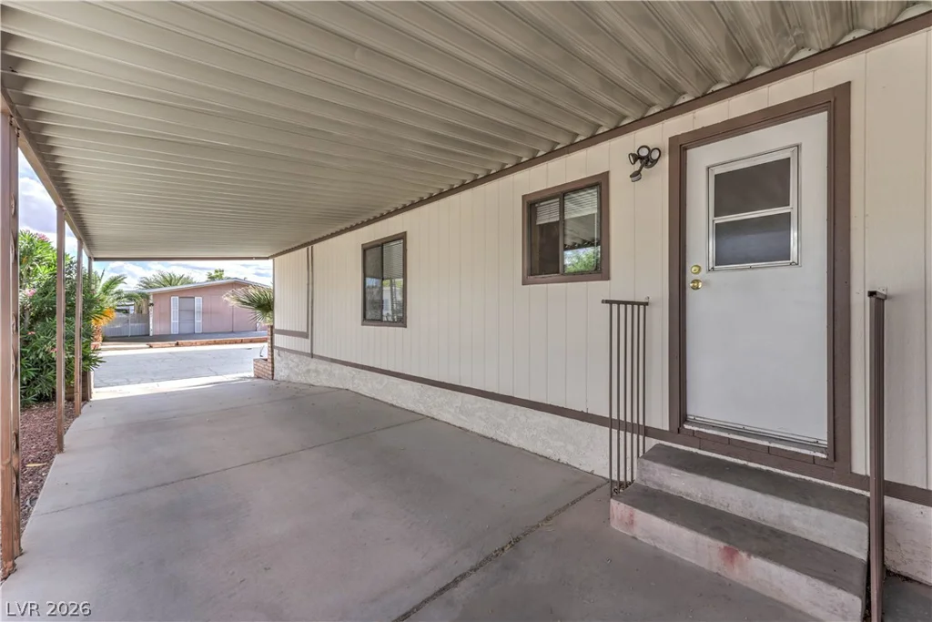 3071 La Barca, Las Vegas, NV 89122
