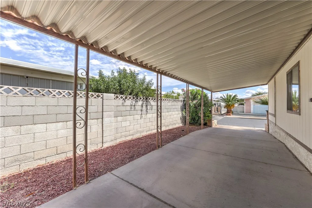 3071 La Barca, Las Vegas, NV 89122