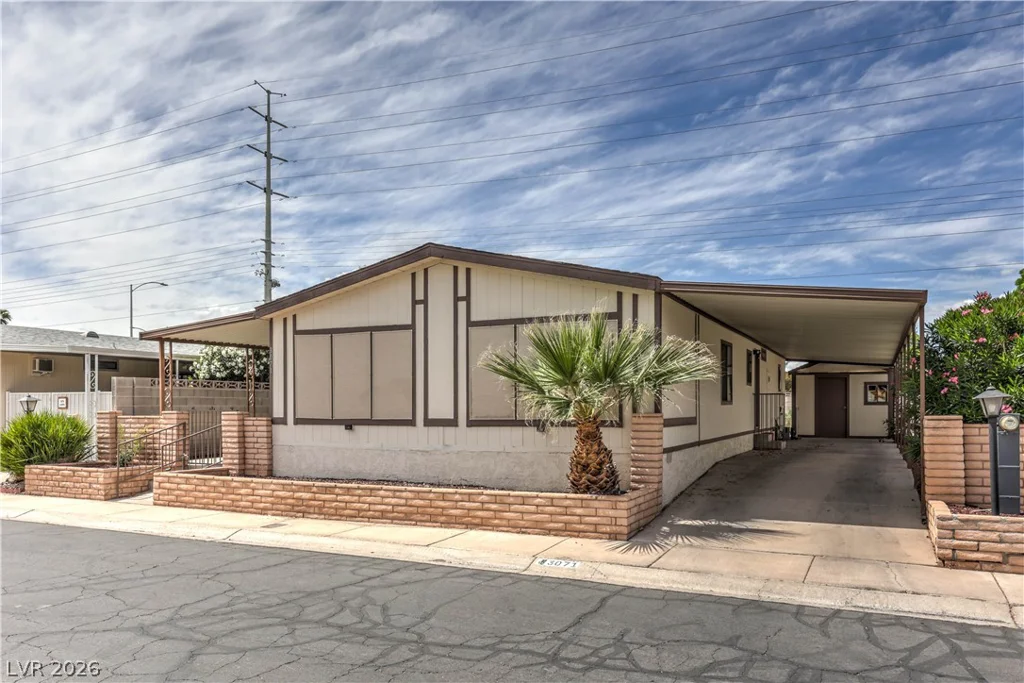 3071 La Barca, Las Vegas, NV 89122