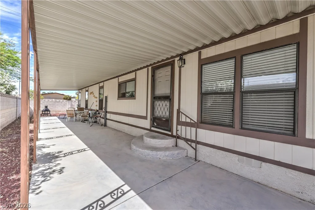 3071 La Barca, Las Vegas, NV 89122