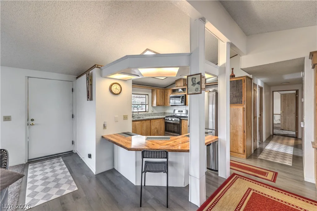 3071 La Barca, Las Vegas, NV 89122