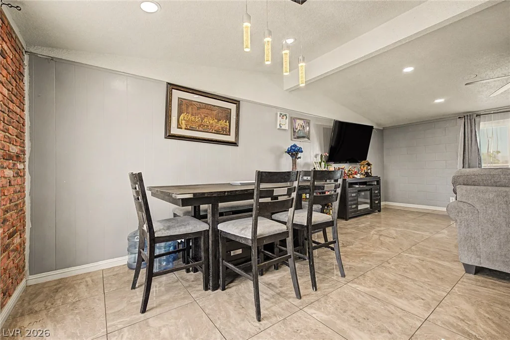 4773 Harmon, Las Vegas, NV 89121