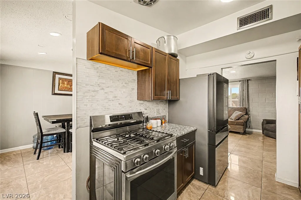 4773 Harmon, Las Vegas, NV 89121