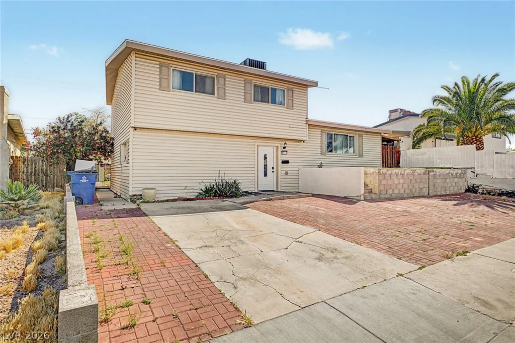 4773 Harmon, Las Vegas, NV 89121