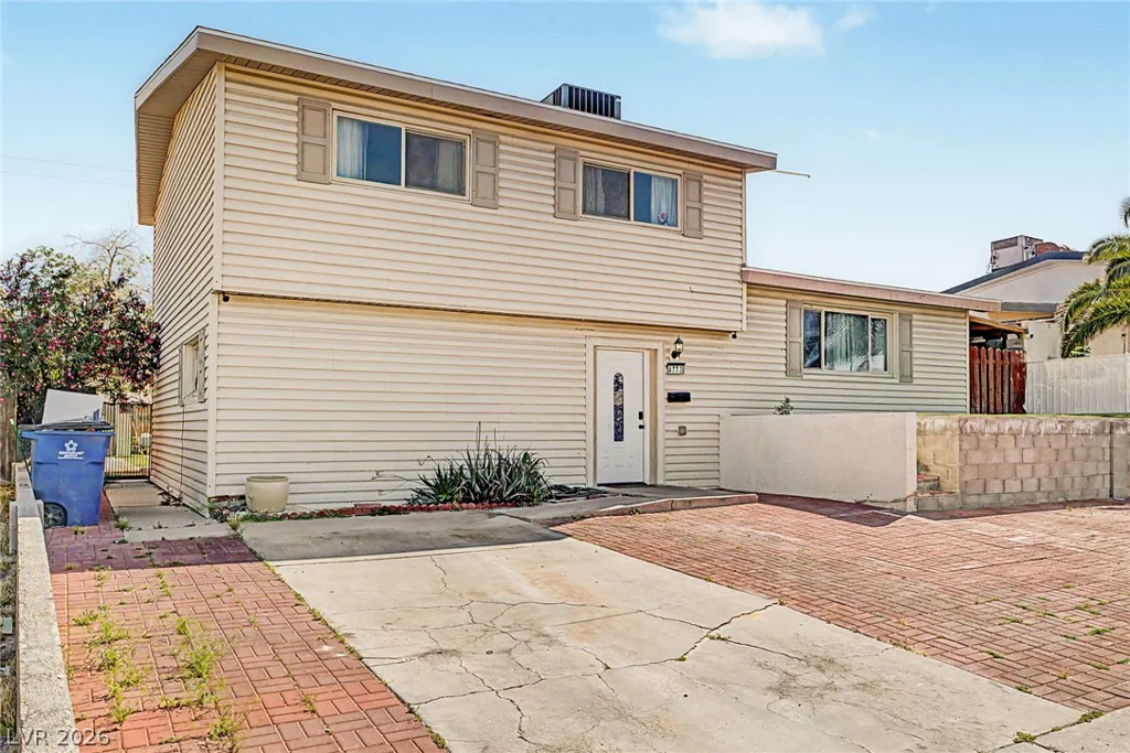 4773 Harmon, Las Vegas, NV 89121
