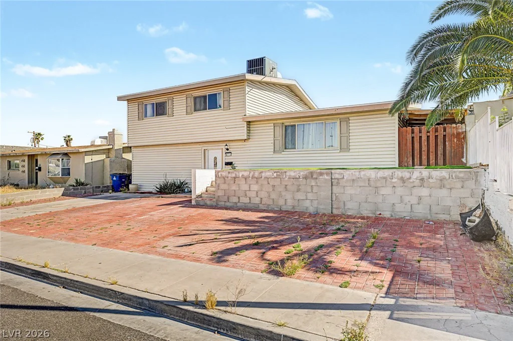 4773 Harmon, Las Vegas, NV 89121