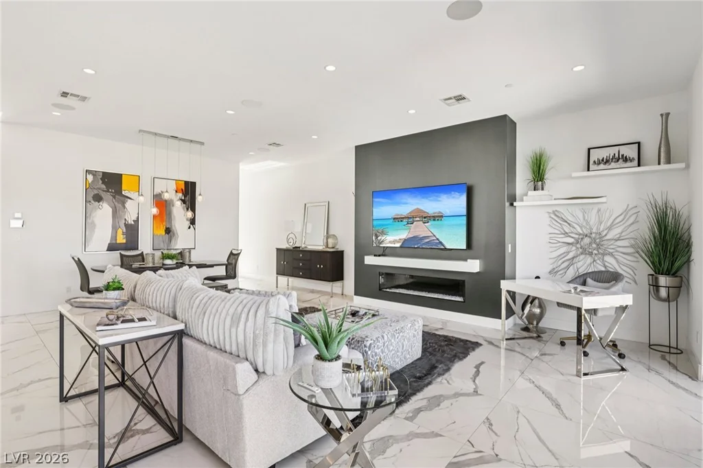 426 Tranquil Peak, Henderson, NV 89012