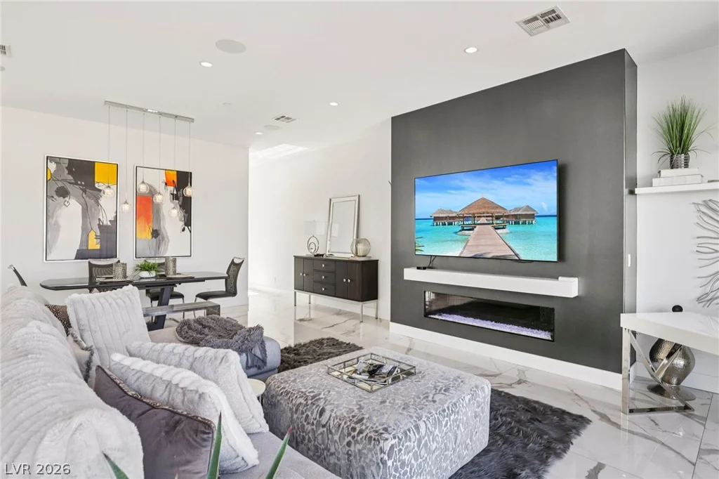426 Tranquil Peak, Henderson, NV 89012
