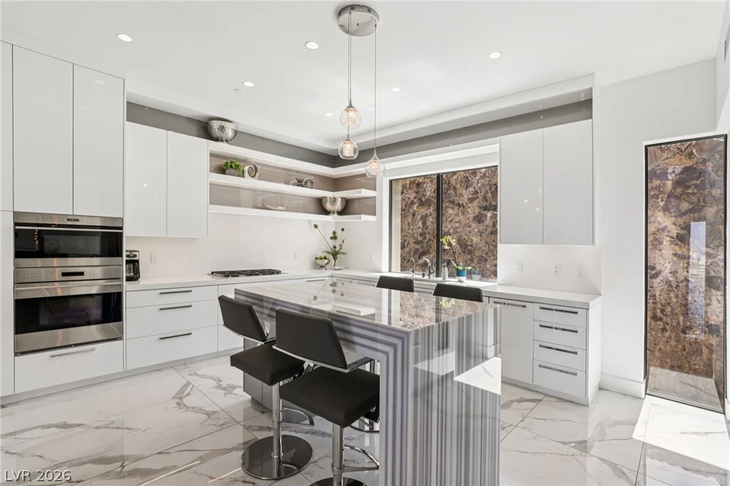 426 Tranquil Peak, Henderson, NV 89012