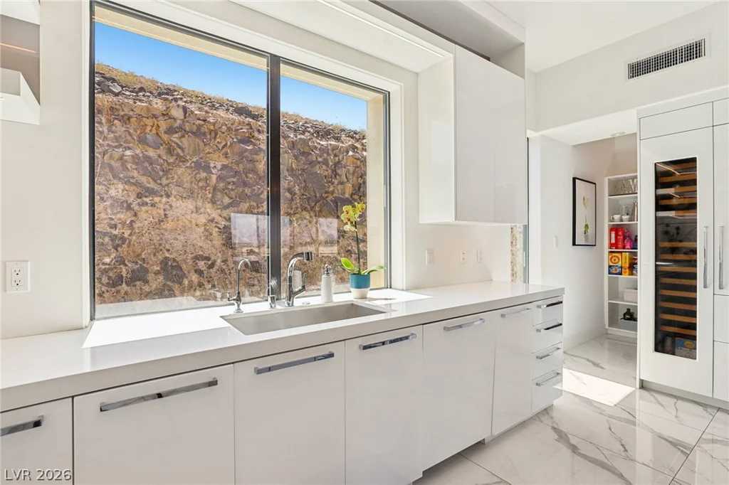 426 Tranquil Peak, Henderson, NV 89012