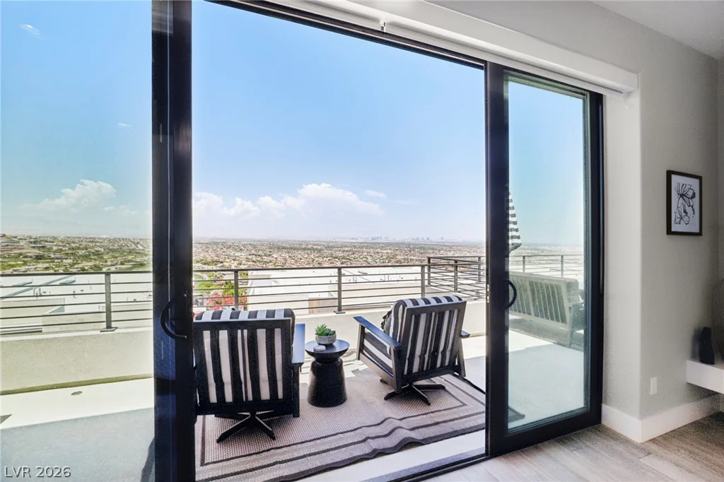 426 Tranquil Peak, Henderson, NV 89012