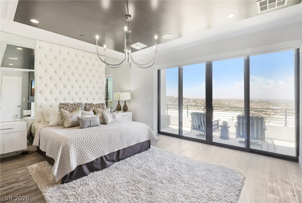 426 Tranquil Peak, Henderson, NV 89012
