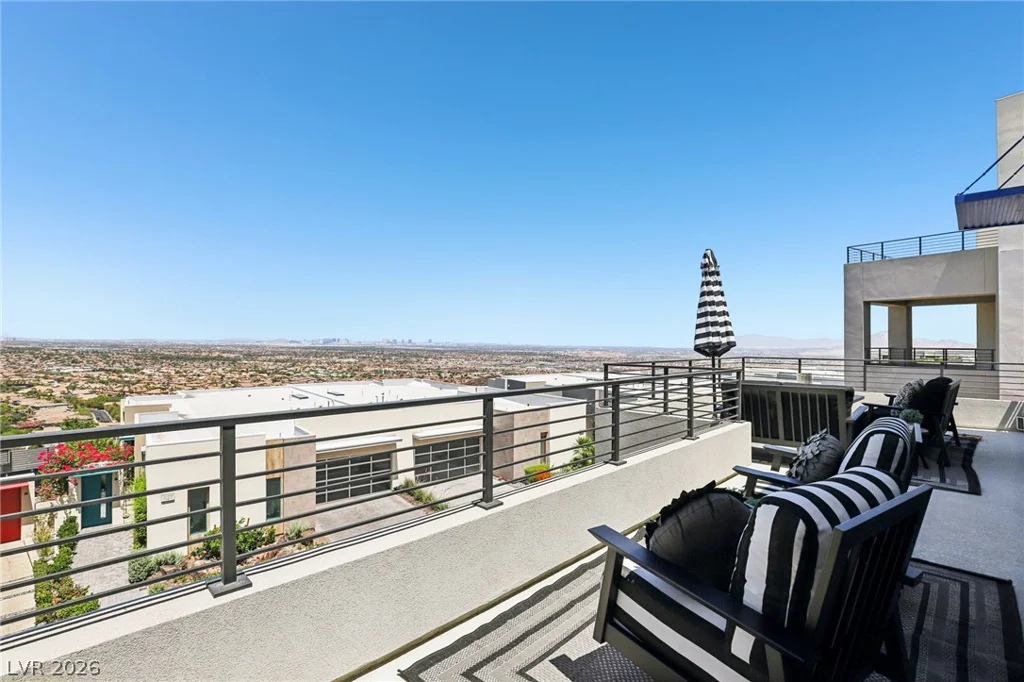 426 Tranquil Peak, Henderson, NV 89012
