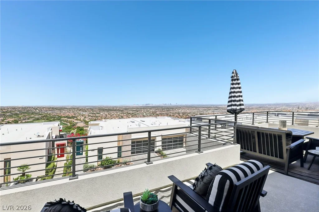 426 Tranquil Peak, Henderson, NV 89012