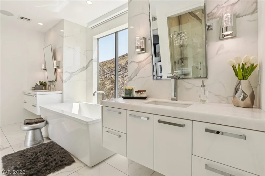 426 Tranquil Peak, Henderson, NV 89012
