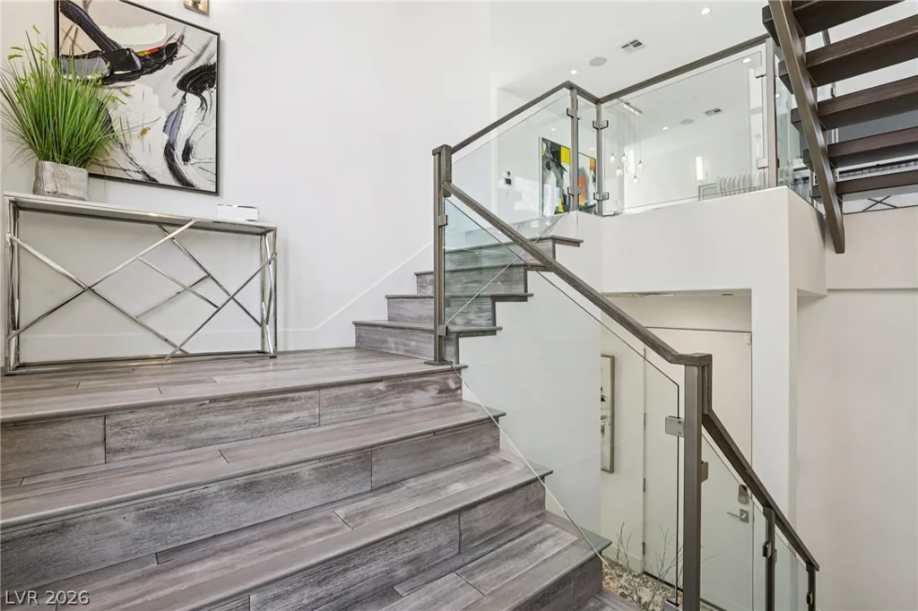 426 Tranquil Peak, Henderson, NV 89012
