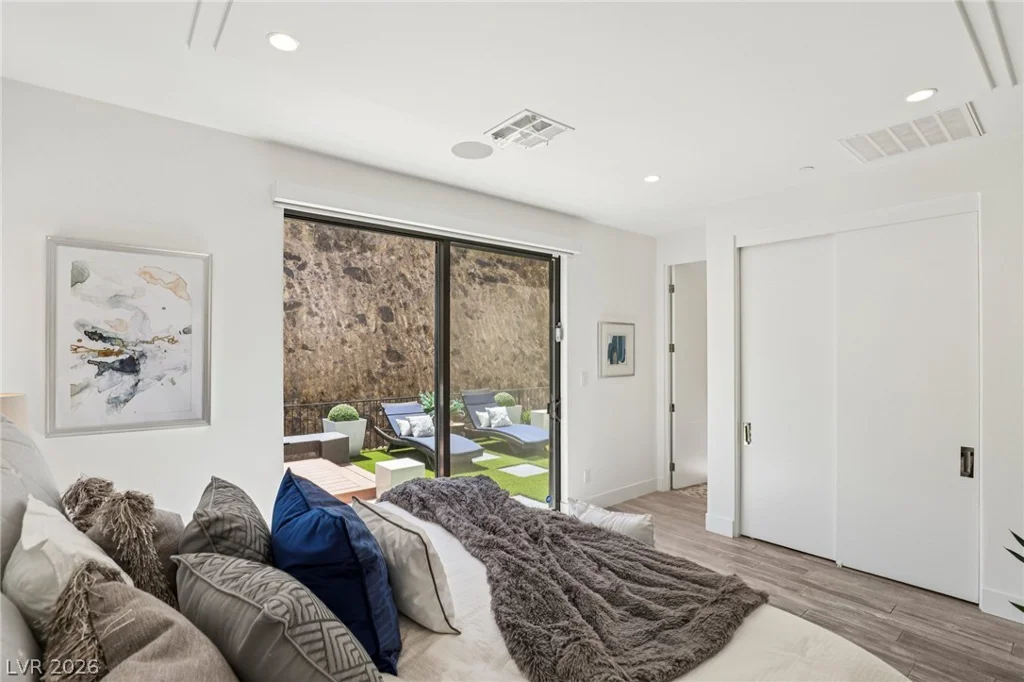426 Tranquil Peak, Henderson, NV 89012