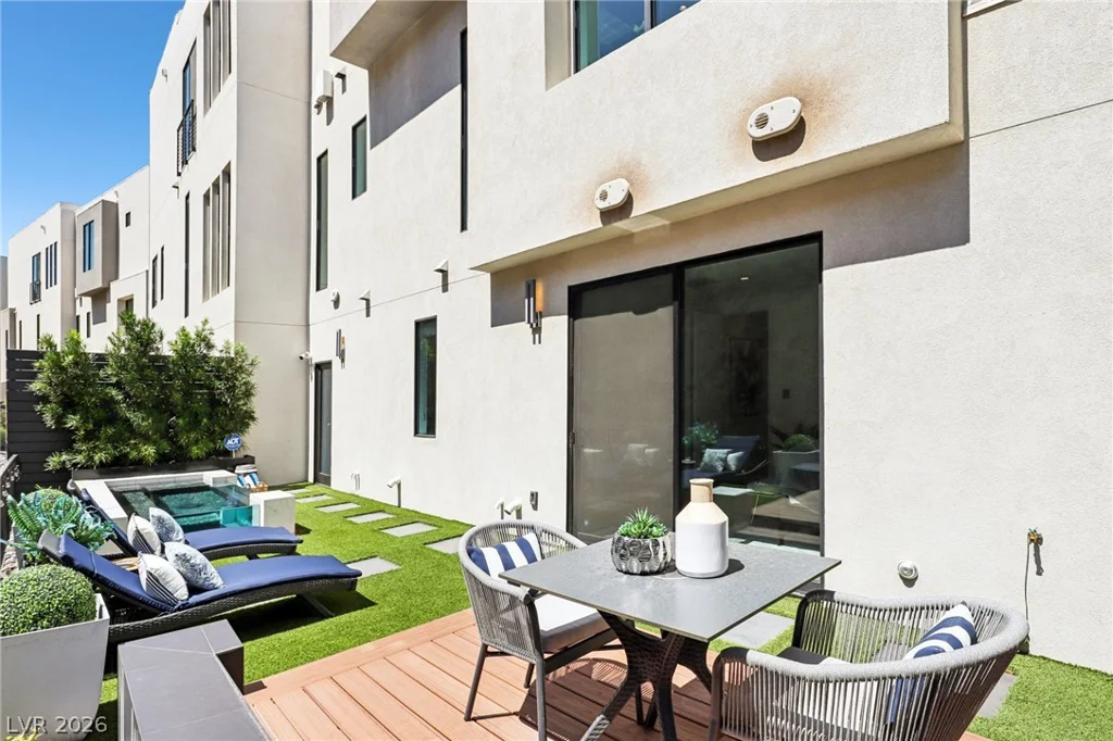 426 Tranquil Peak, Henderson, NV 89012
