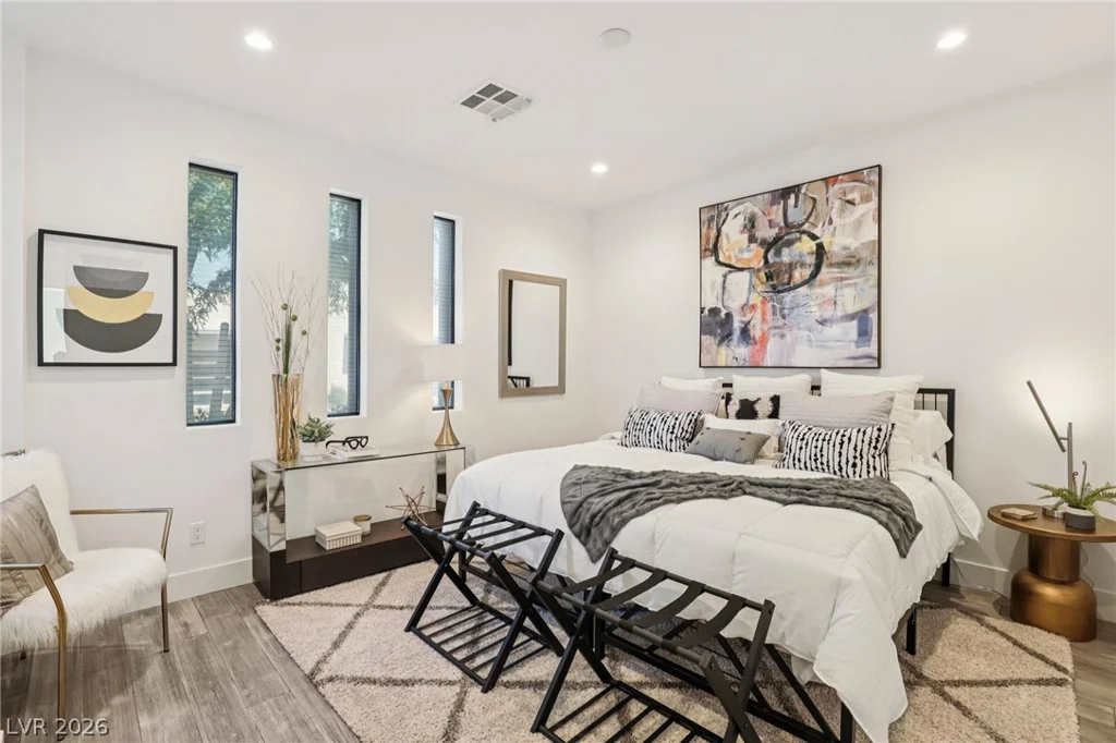 426 Tranquil Peak, Henderson, NV 89012