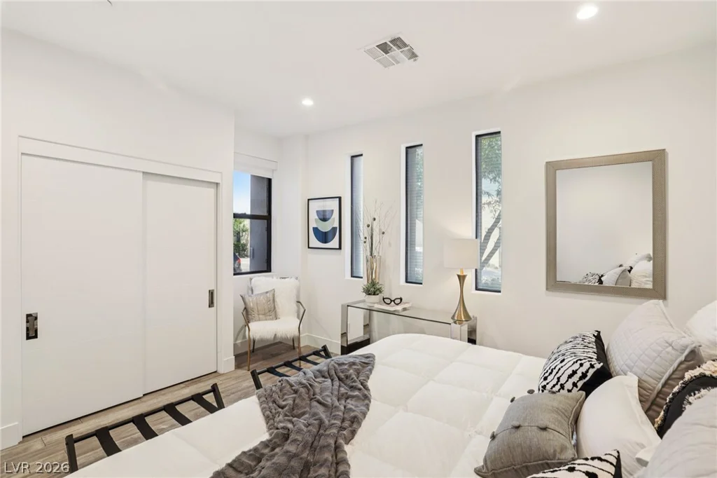 426 Tranquil Peak, Henderson, NV 89012