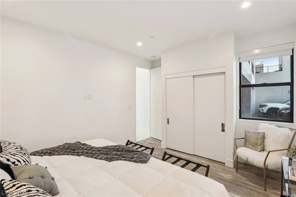426 Tranquil Peak, Henderson, NV 89012