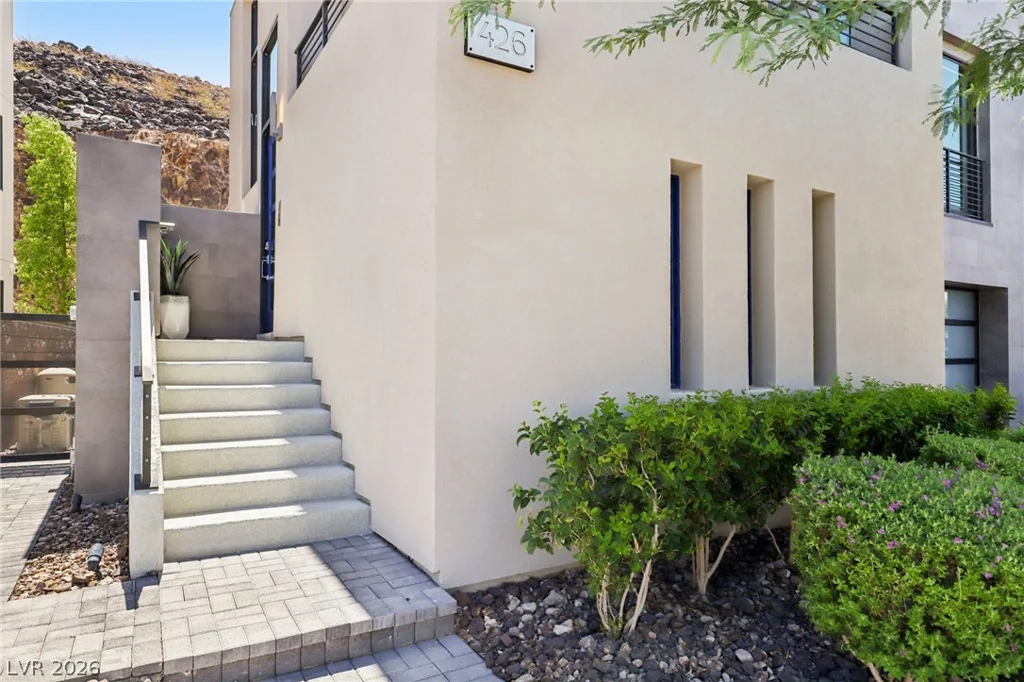 426 Tranquil Peak, Henderson, NV 89012