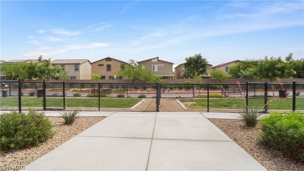 7232 Decatur, Las Vegas, NV 89131