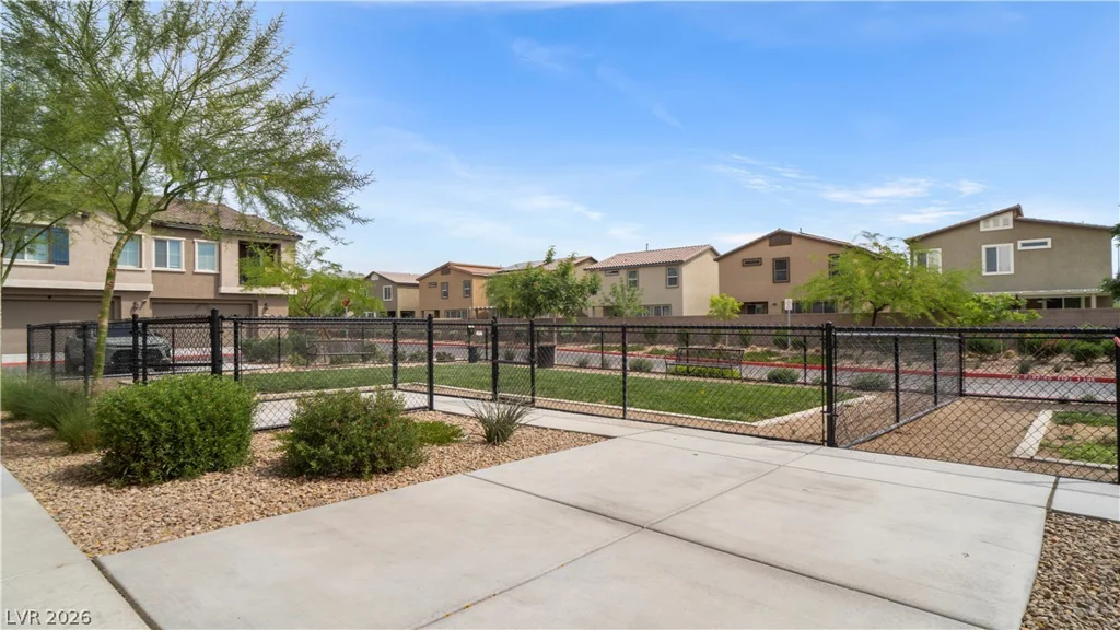 7232 Decatur, Las Vegas, NV 89131