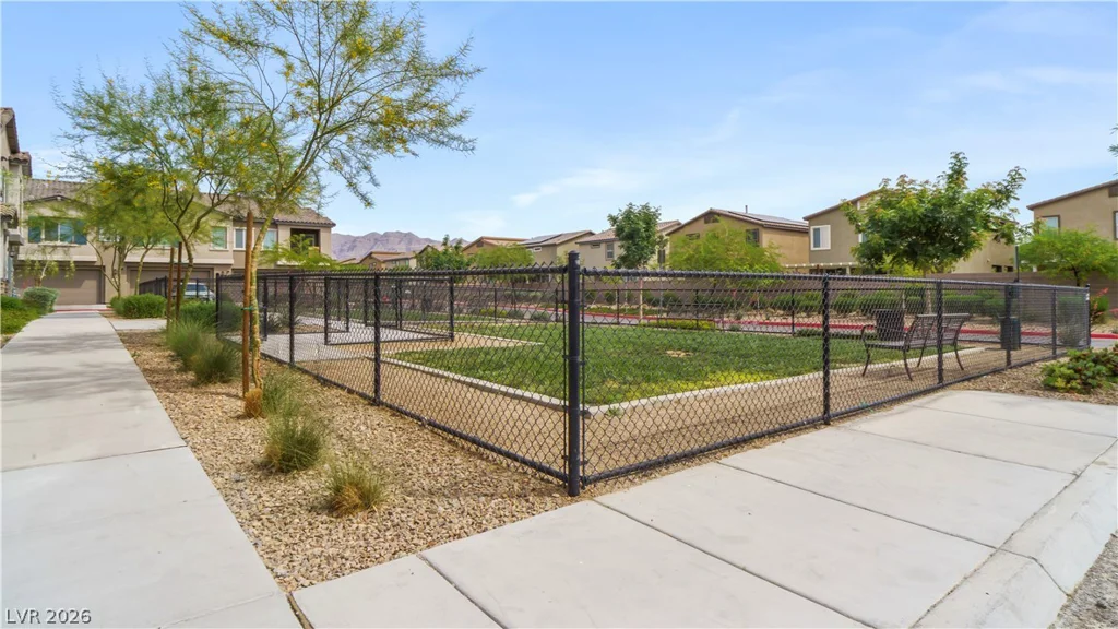 7232 Decatur, Las Vegas, NV 89131