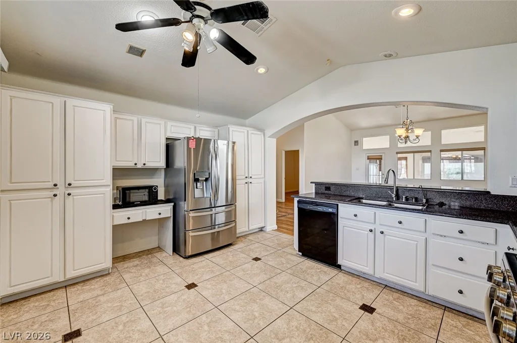 4111 Tatum, North Las Vegas, NV 89032