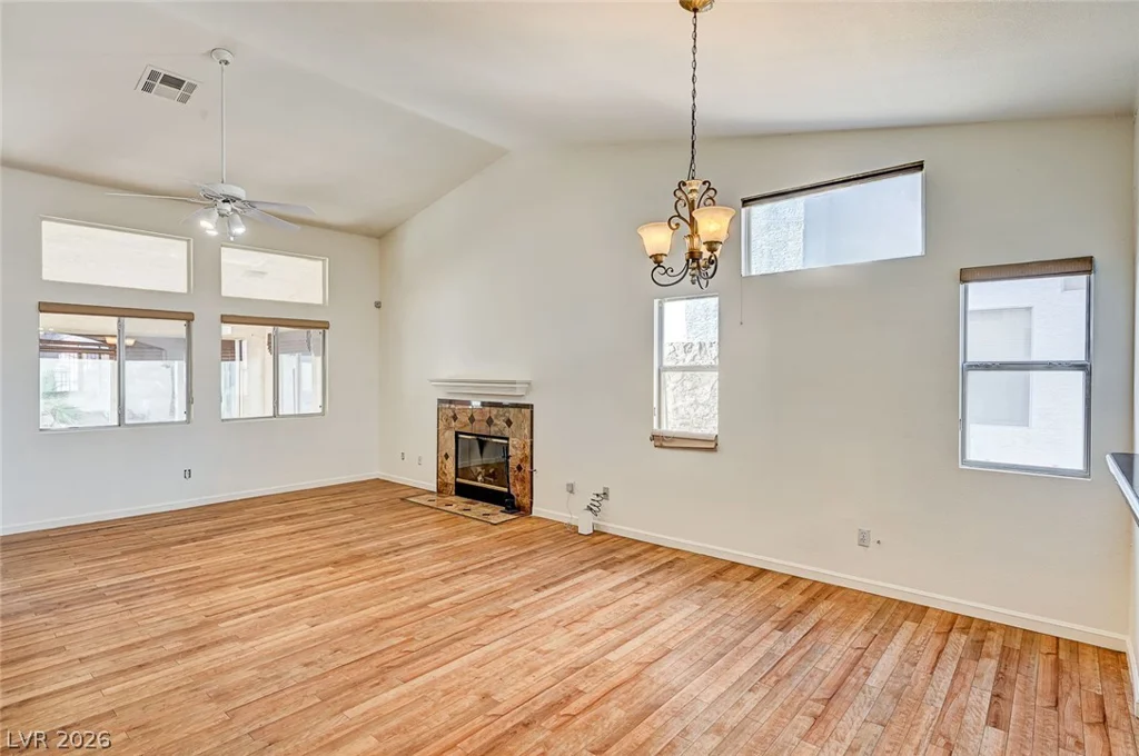 4111 Tatum, North Las Vegas, NV 89032