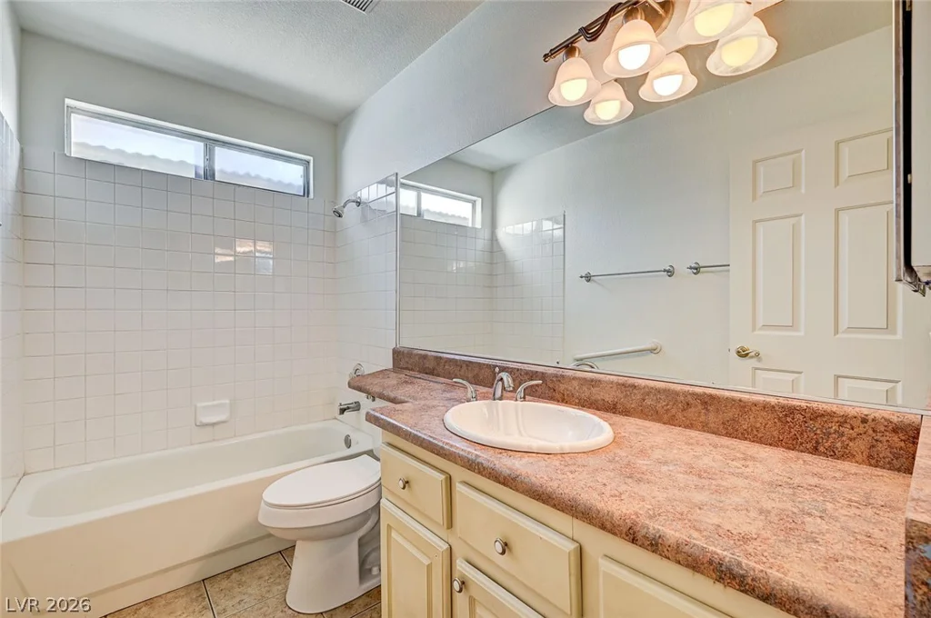 4111 Tatum, North Las Vegas, NV 89032