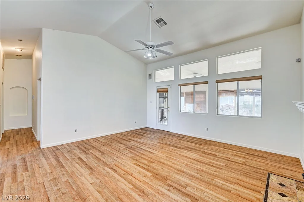 4111 Tatum, North Las Vegas, NV 89032