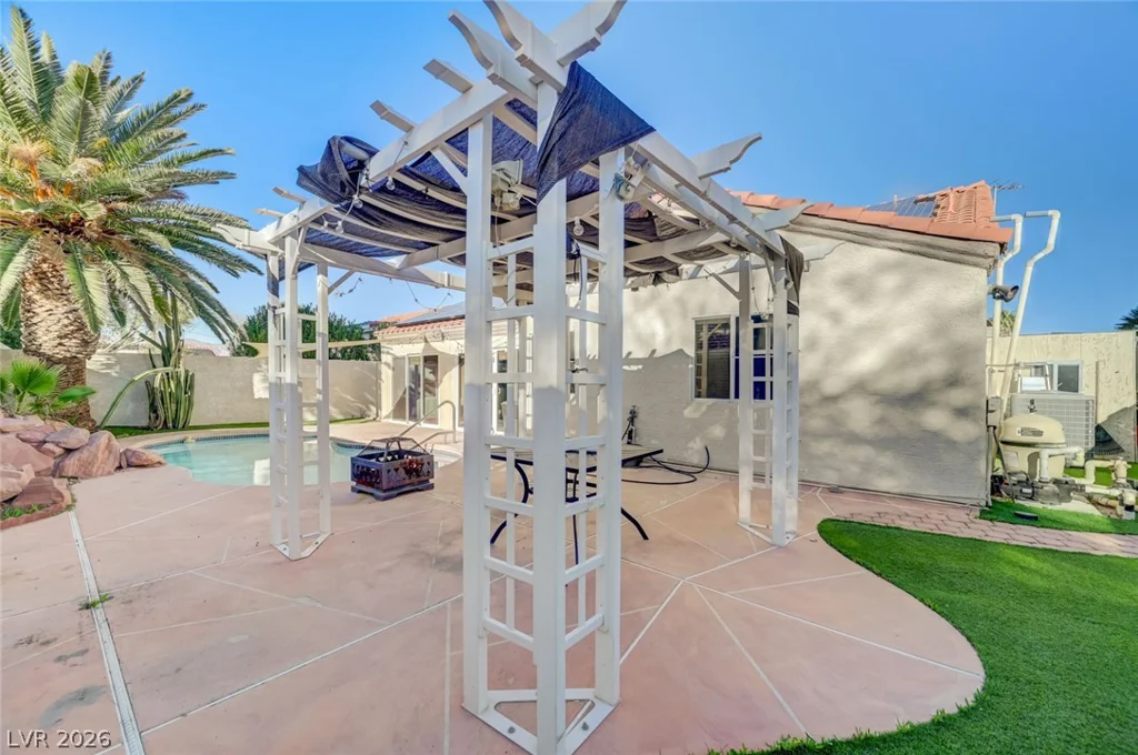 4111 Tatum, North Las Vegas, NV 89032