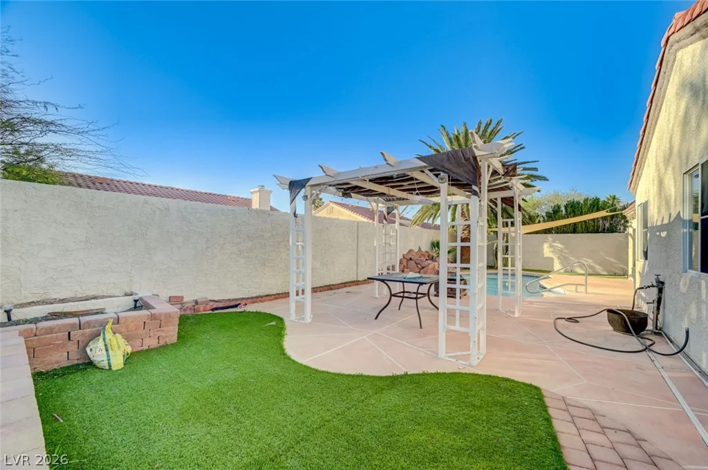 4111 Tatum, North Las Vegas, NV 89032