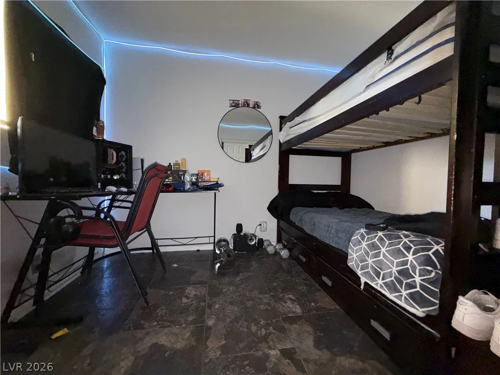 960 Sloan, Las Vegas, NV 89110