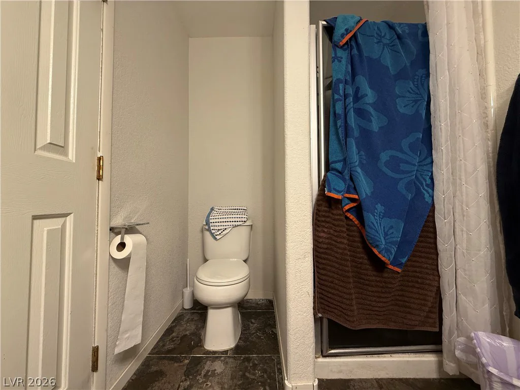 960 Sloan, Las Vegas, NV 89110