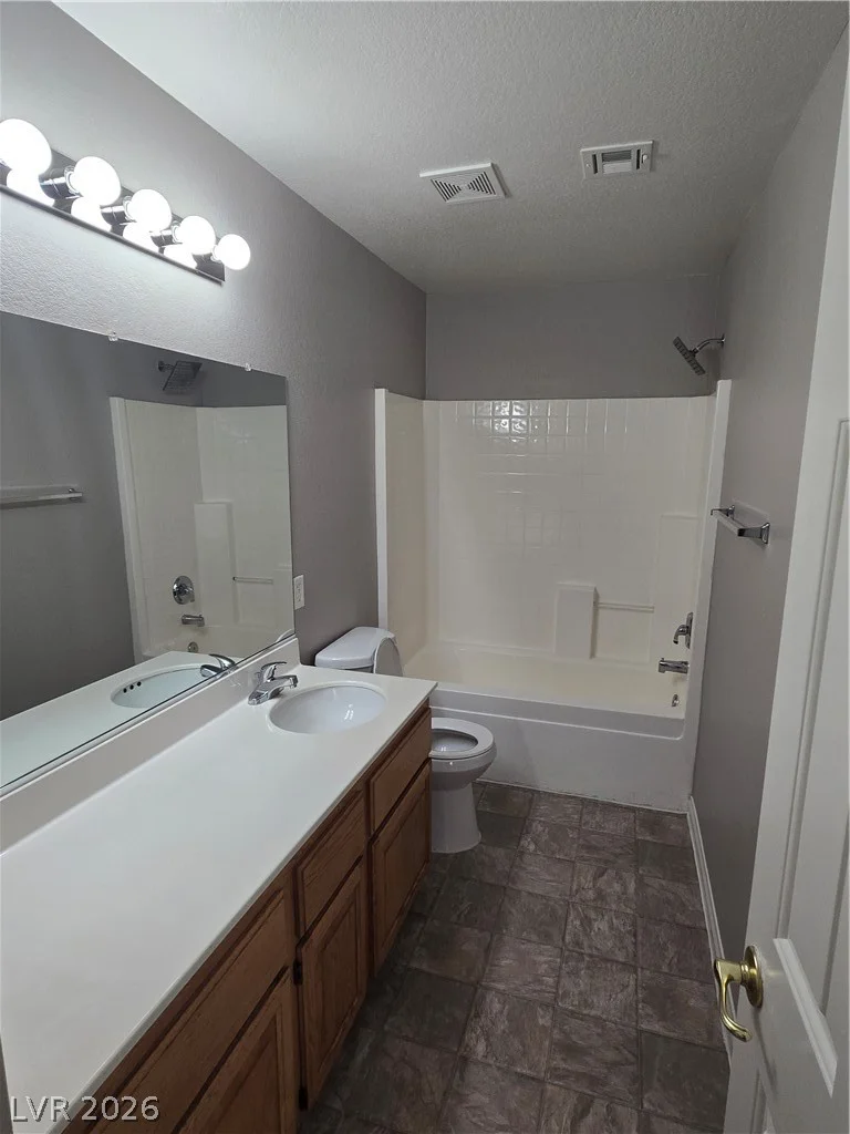 8350 Sterling Harbor, Las Vegas, NV 89117