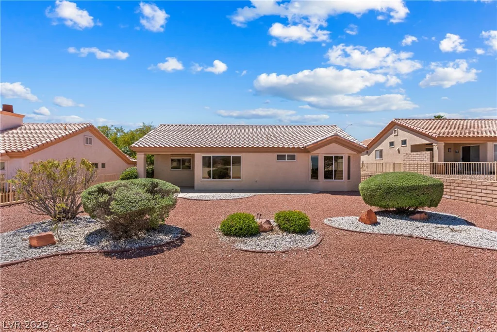 10032 Villa Ridge, Las Vegas, NV 89134