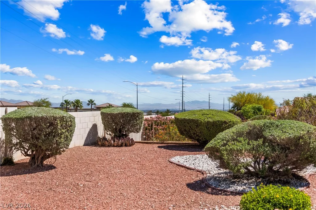 10032 Villa Ridge, Las Vegas, NV 89134