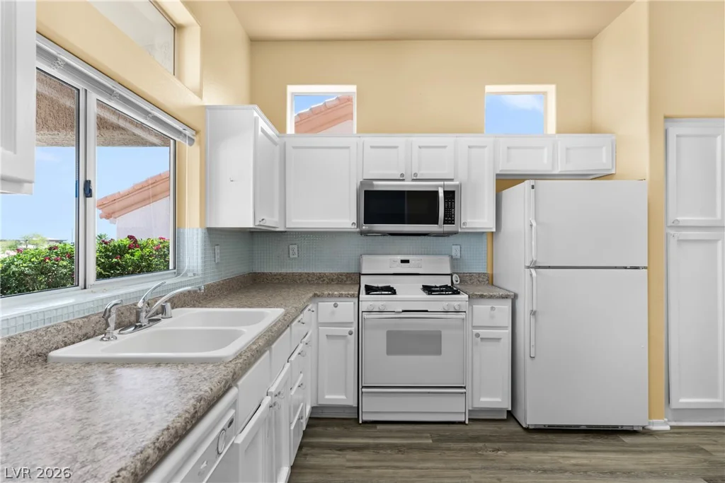 10032 Villa Ridge, Las Vegas, NV 89134