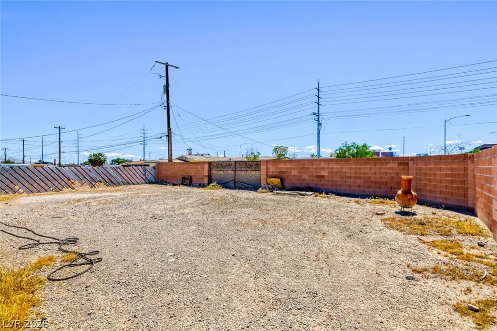 1321 Adams, Las Vegas, NV 89106