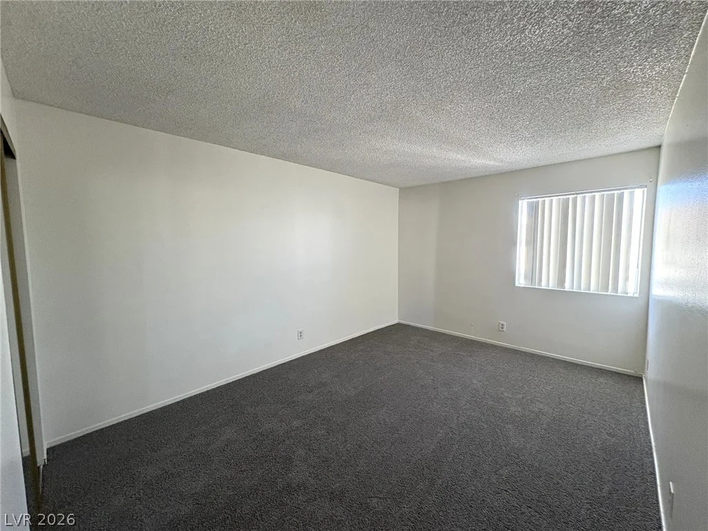 528 Delfern, Las Vegas, NV 89169